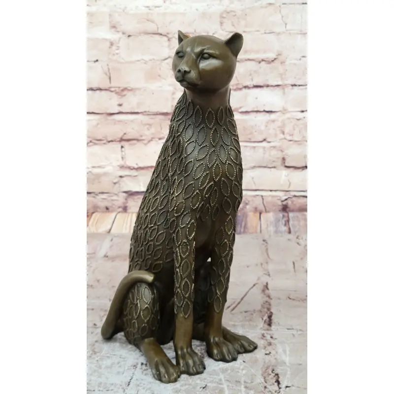 Stylized Bronze Leopard Sculpture   Modern Big Cat Dcor for Art Lovers