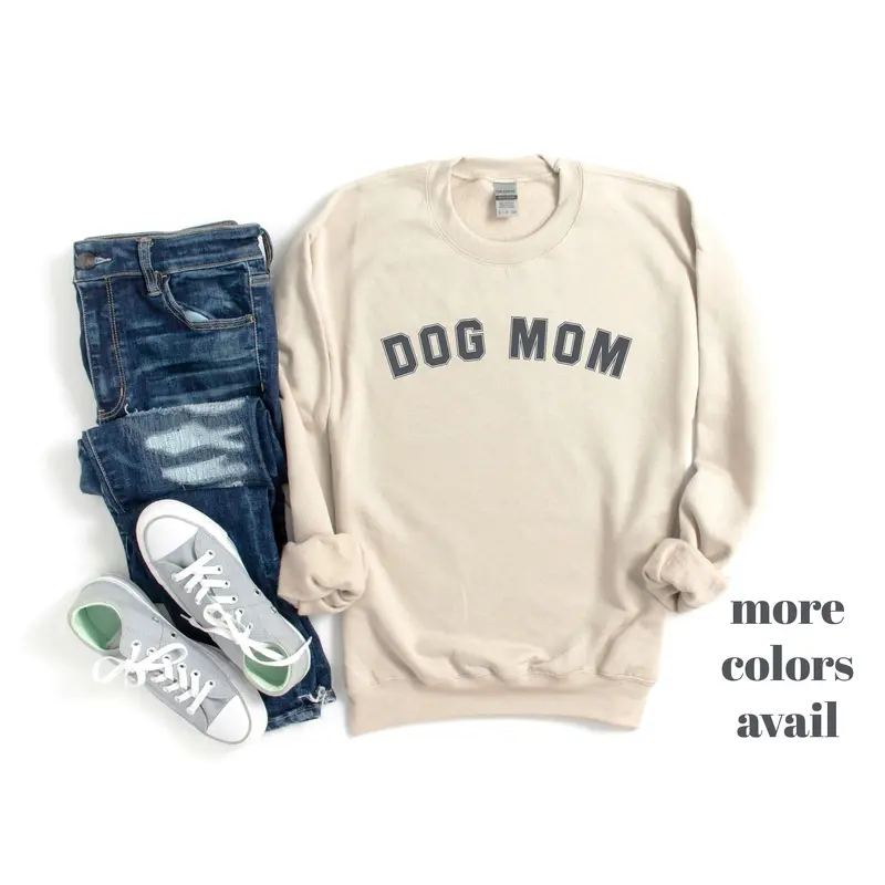 DOG MOM Sweatshirt Unisex Crew Neck Crewneck Sweatshirt People Shirt